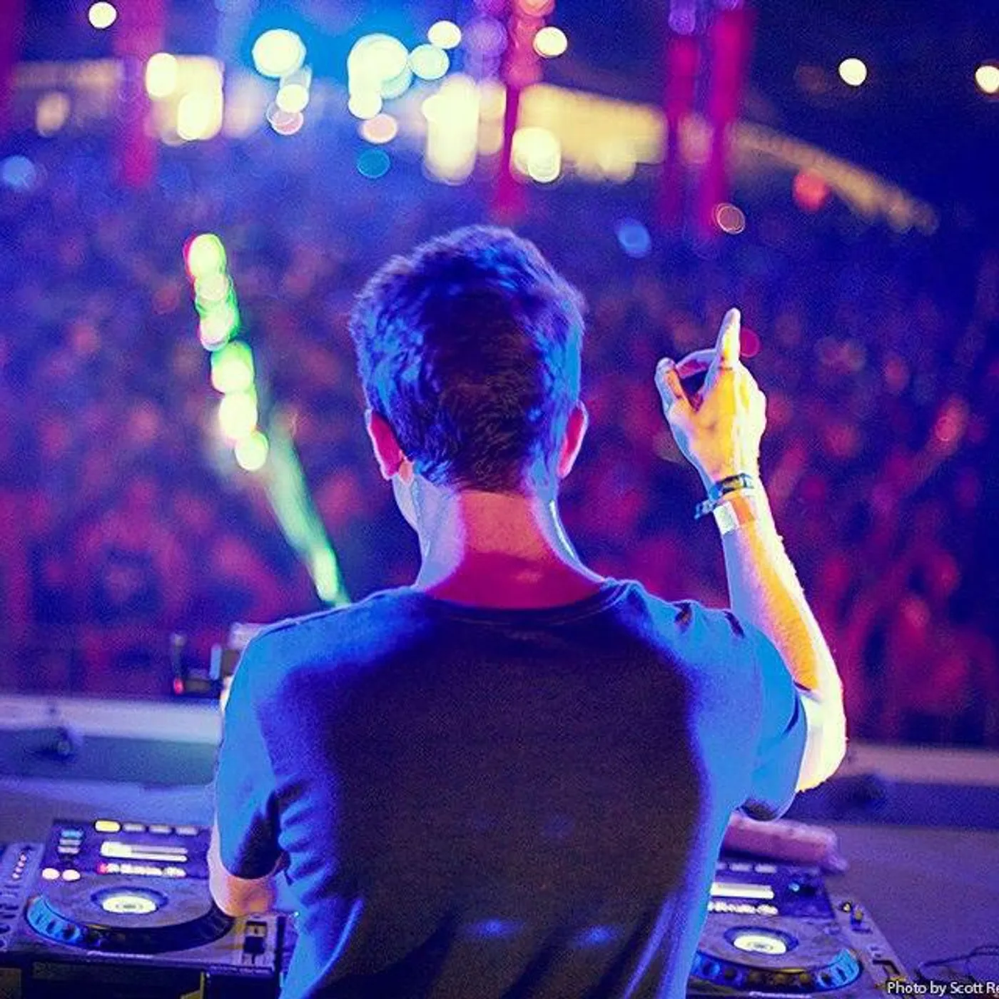 Deliriant Brand Page