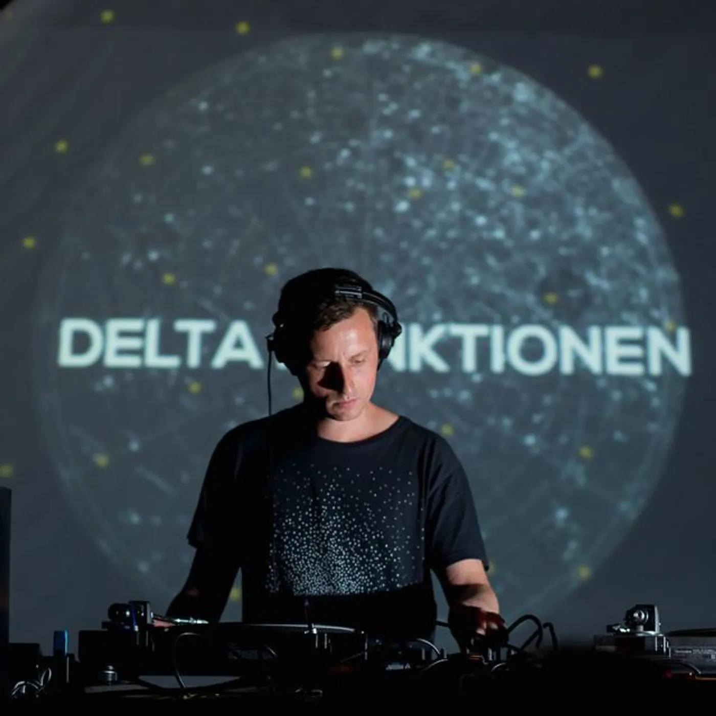 Delta Funktionen Brand Page