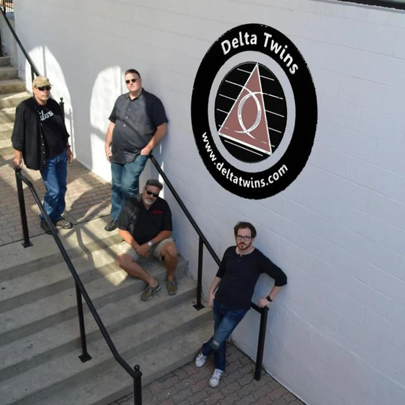 Delta Twins