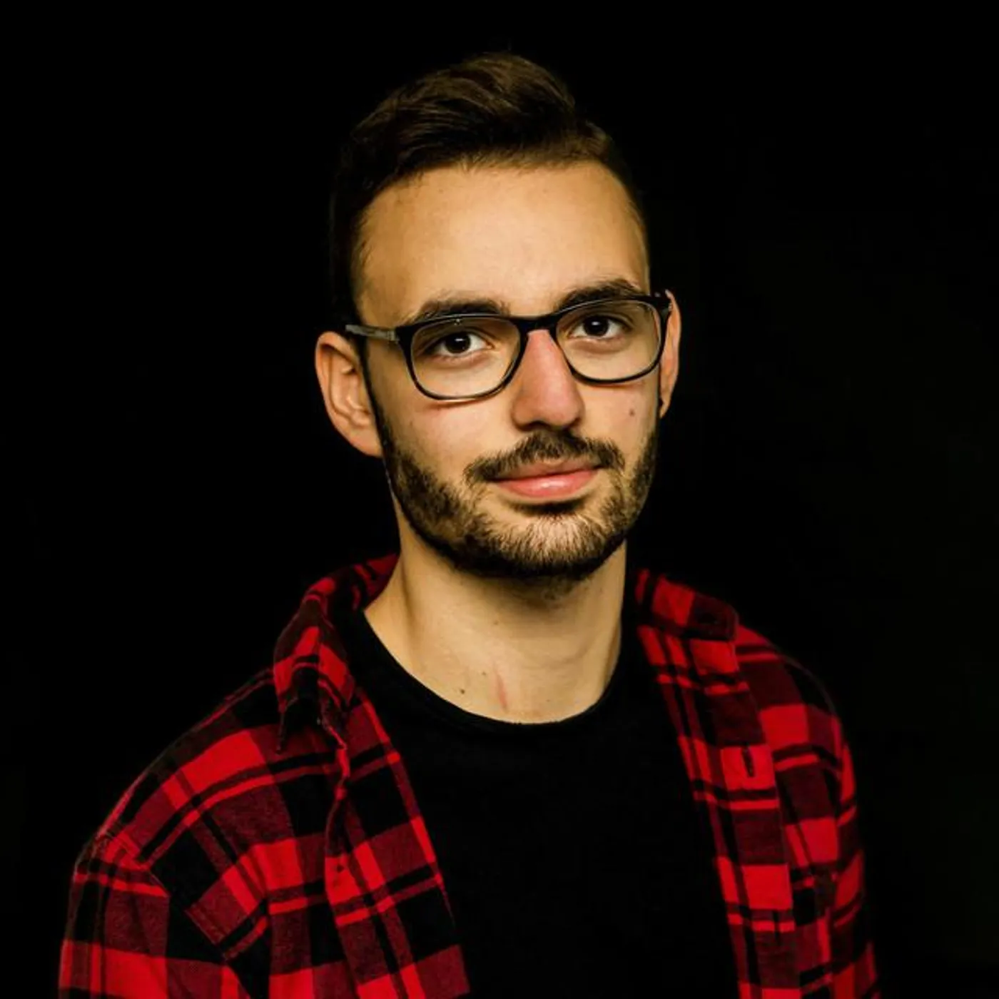 Dimi L. Brand Page