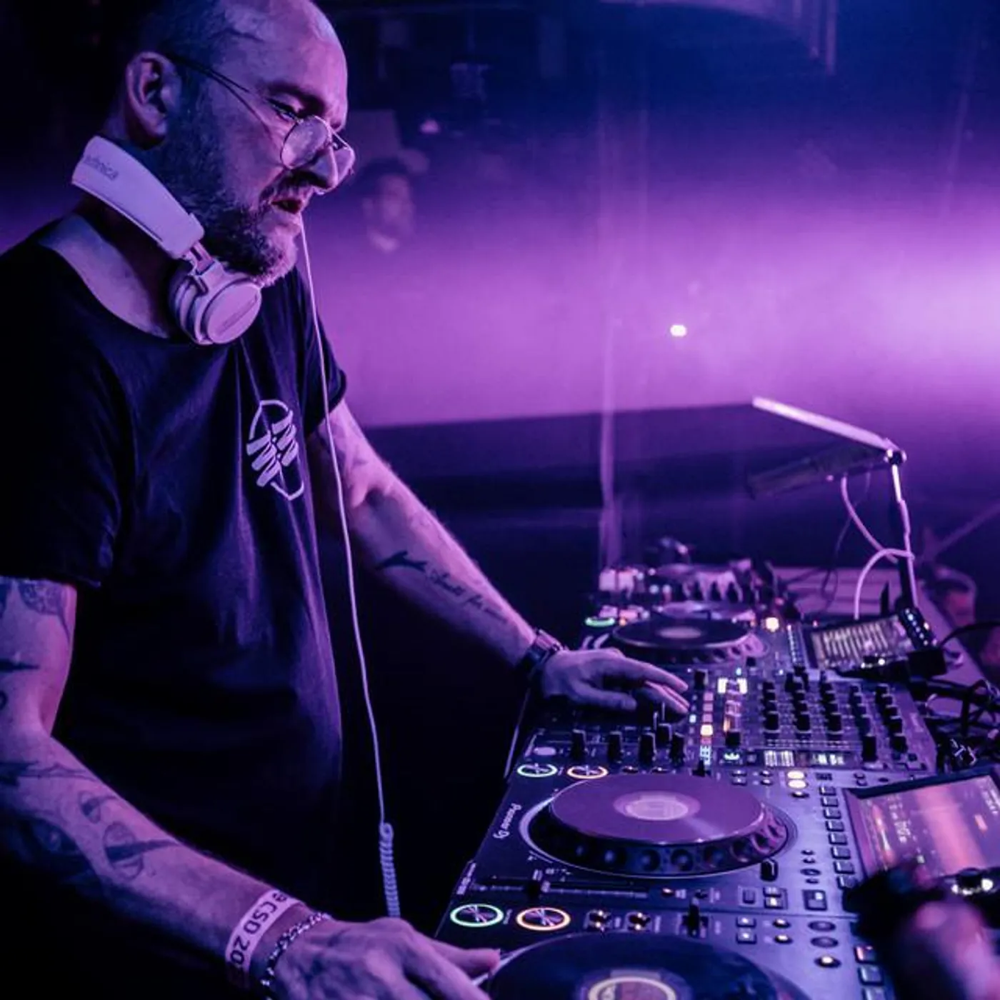 DJ Linus Brand Page