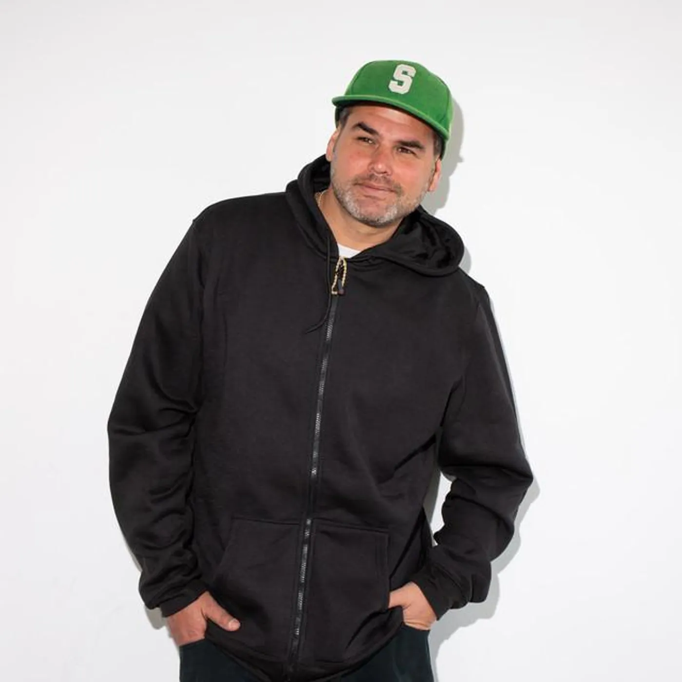DJ Mesh Brand Page