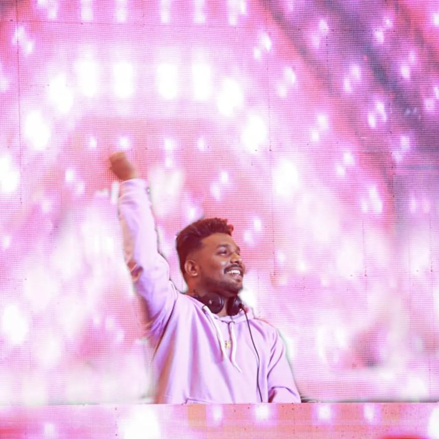 DJ NeSH