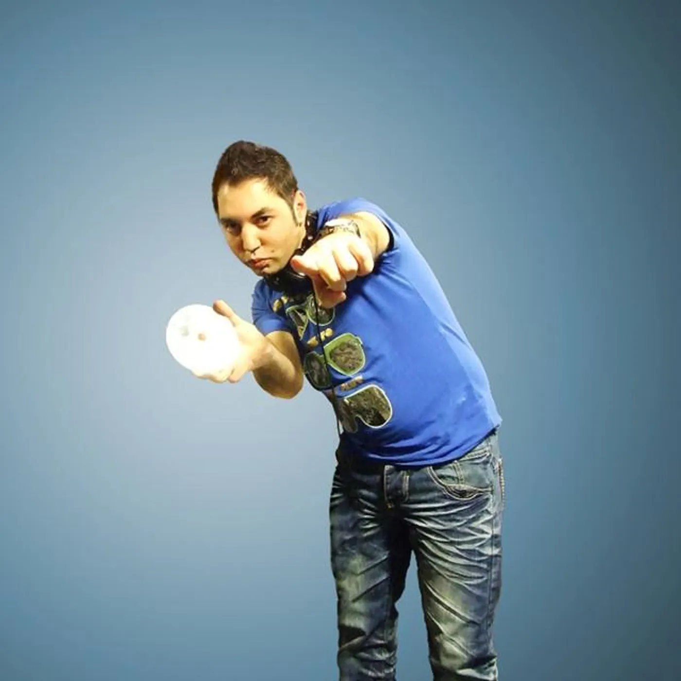 Dj Robert Georgescu Brand Page