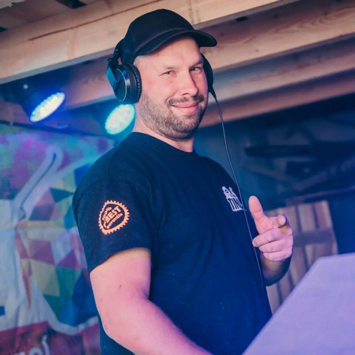 DJ Tinus