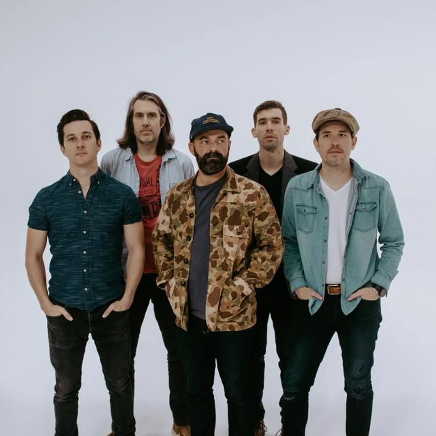 Drew Holcomb & The Neighbors Brand Page