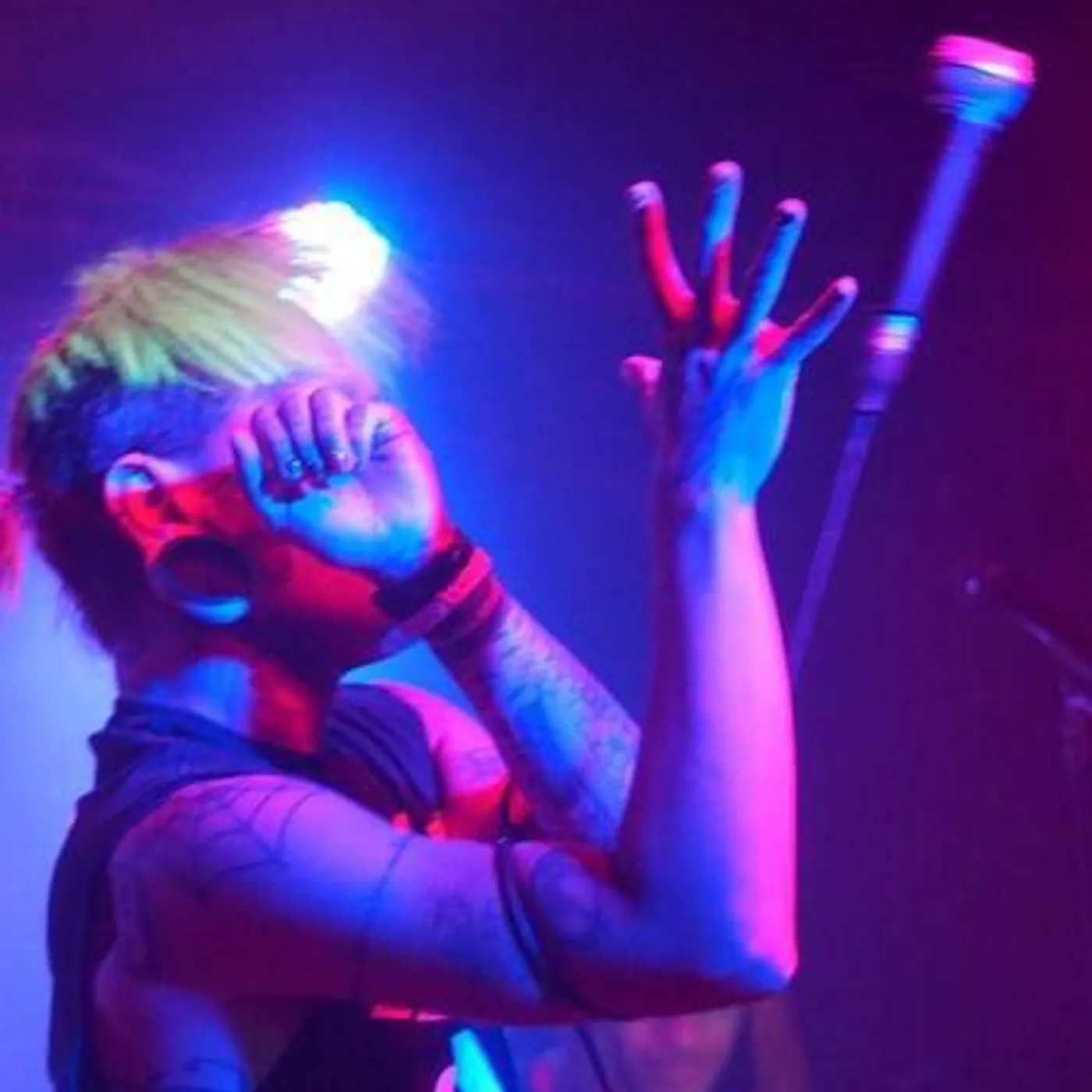 Dropping A Popped Locket Brand Page