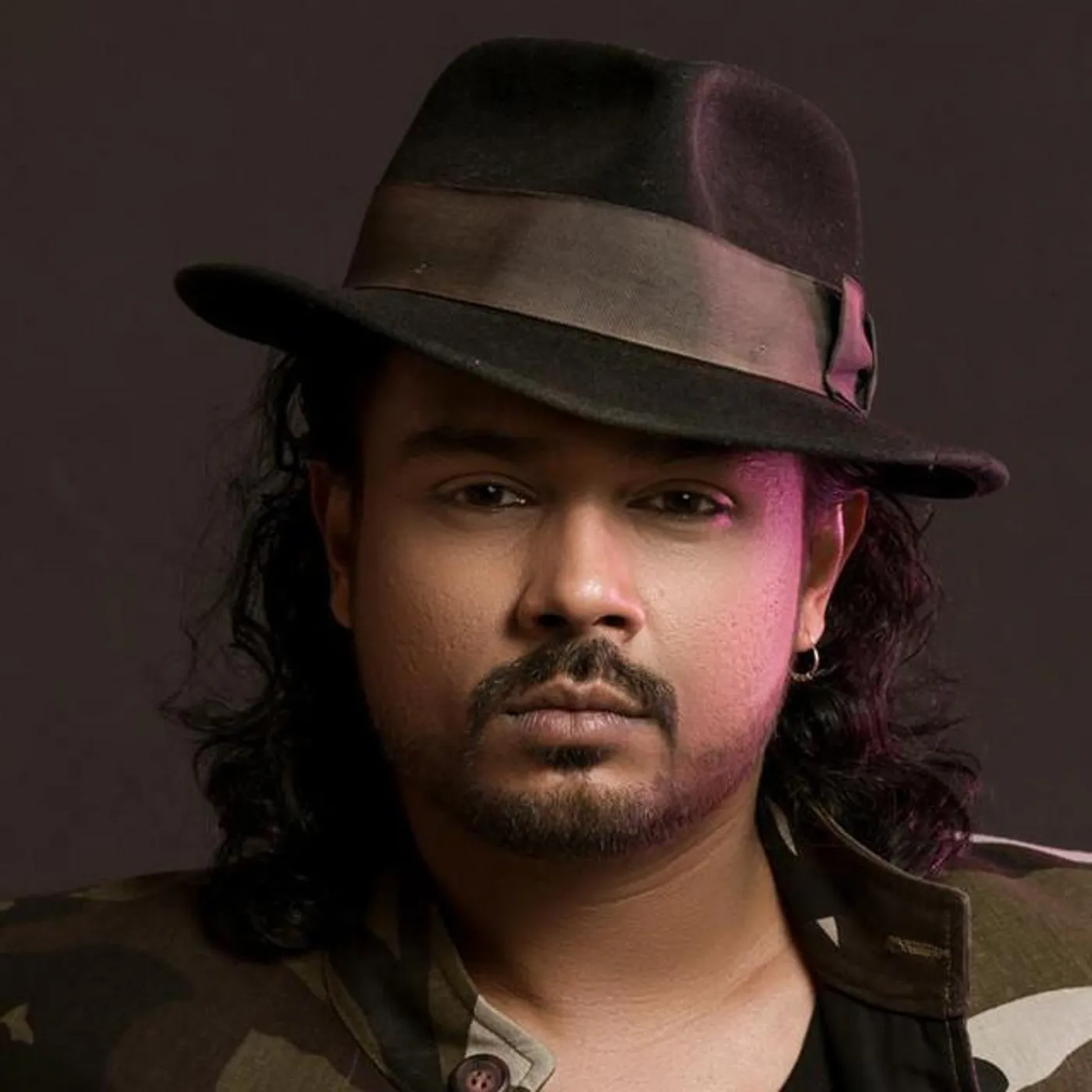 Dushyanth Weeraman Brand Page