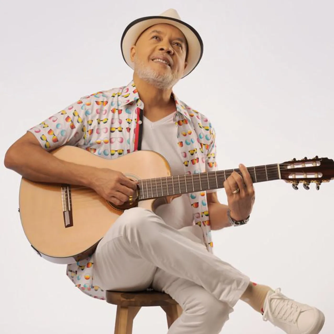 Enrique Feliz Brand Page