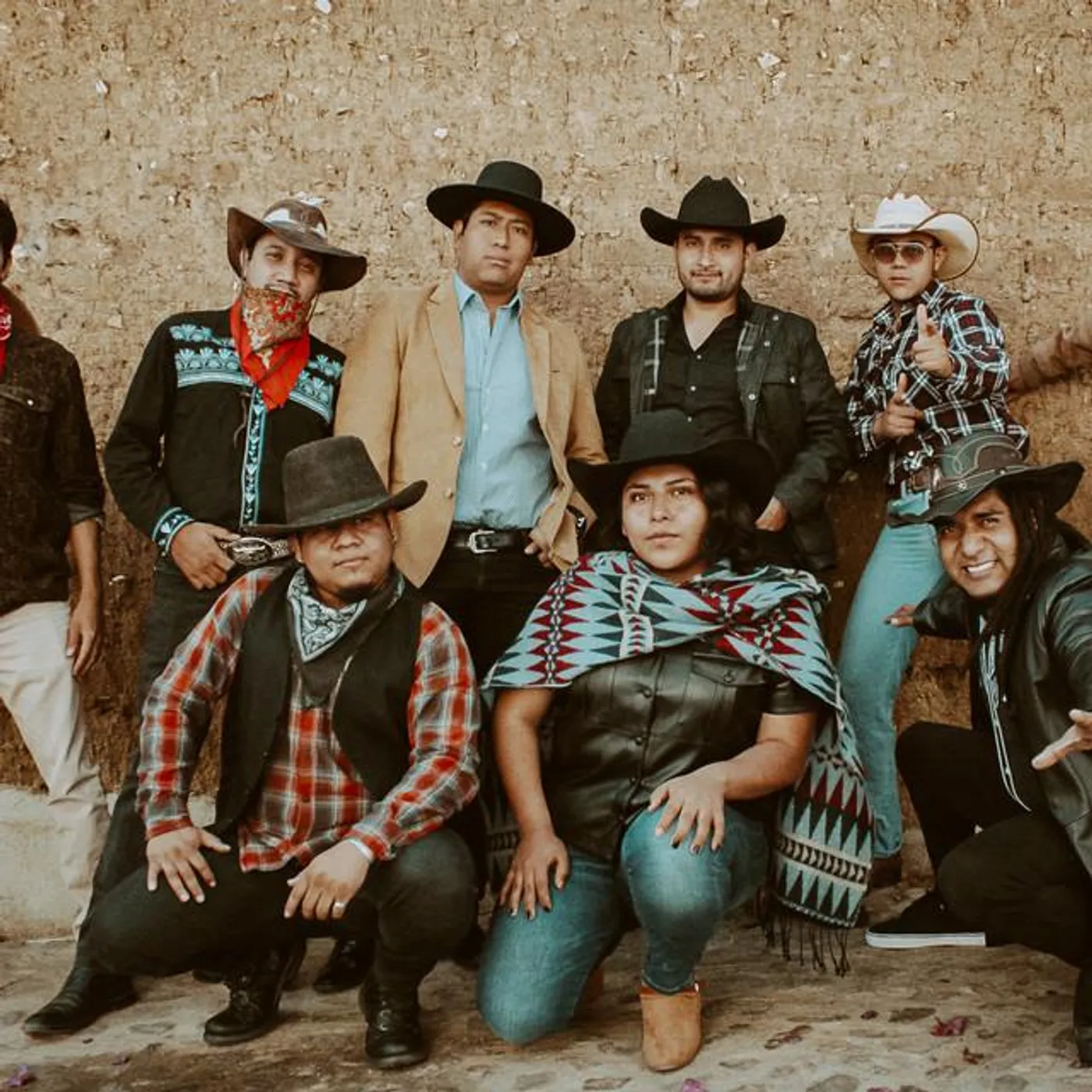Ensamble Sie7e Machos