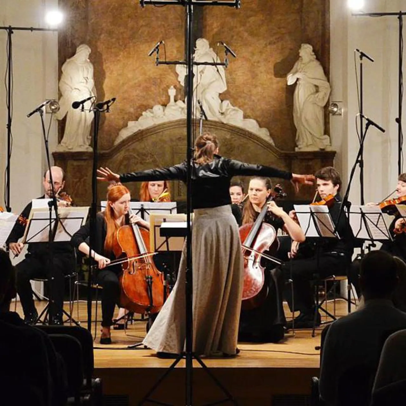 ENSEMBLE OPERA DIVERSA Brand Page