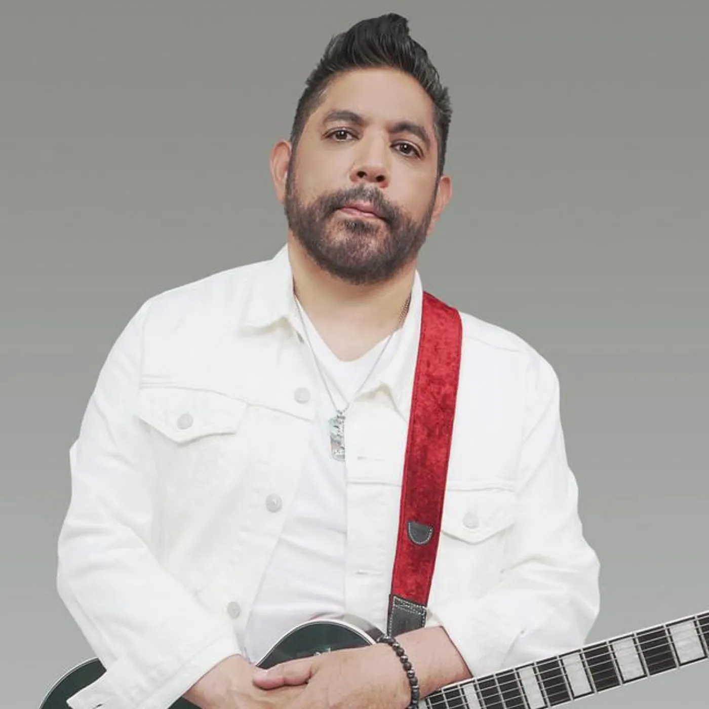 Edgar Lira Brand Page