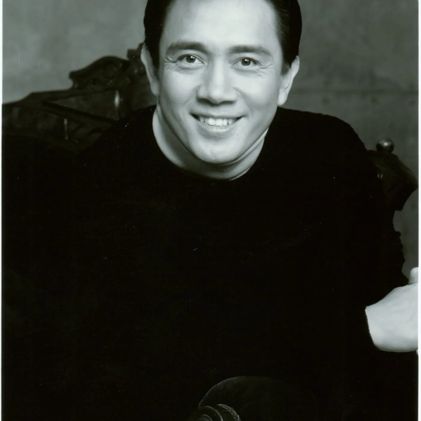 Eiji Oue Brand Page