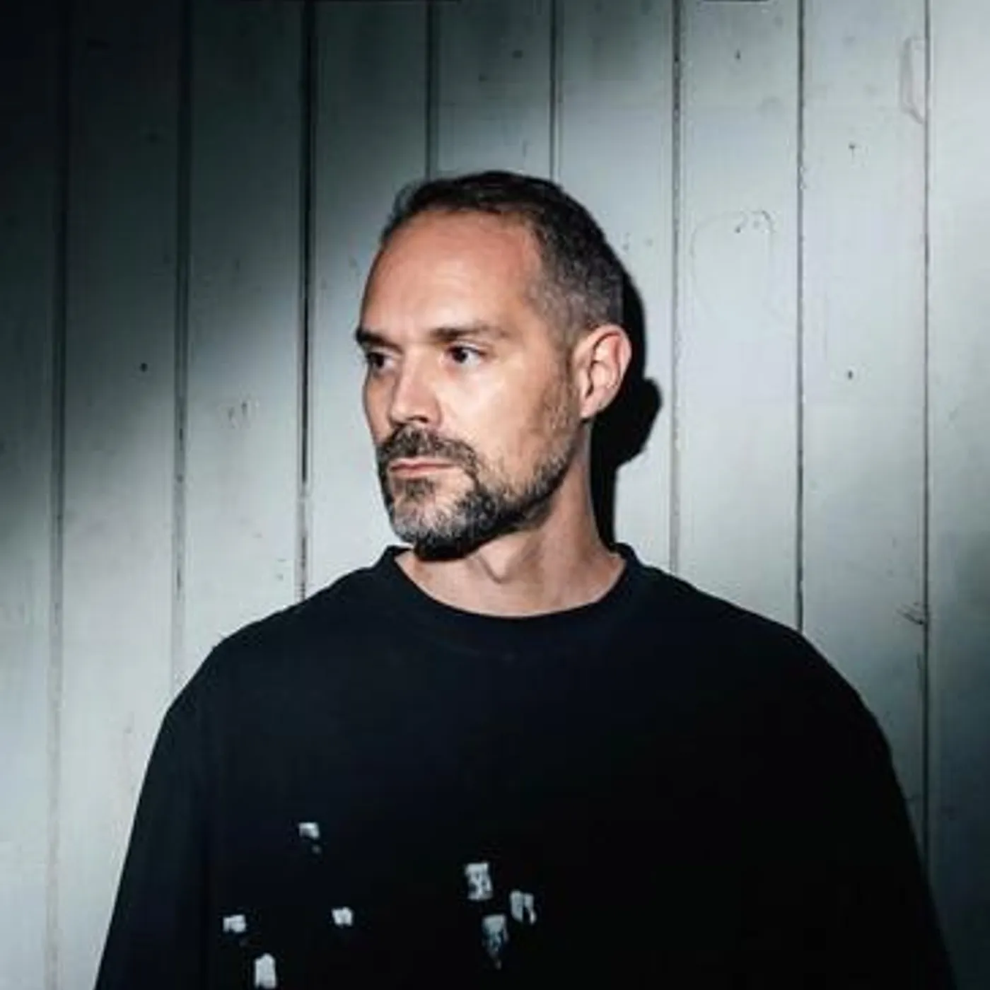 Einmusik Brand Page