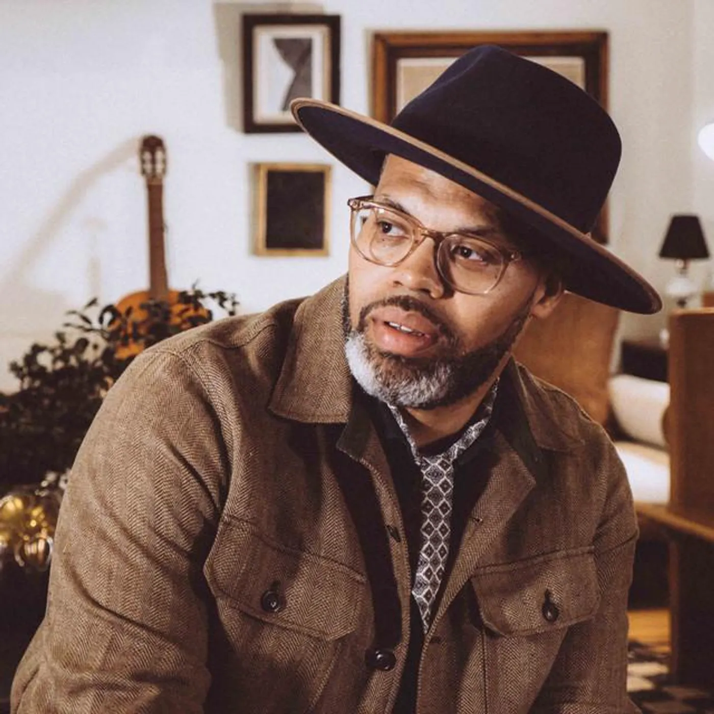 Eric Roberson Brand Page