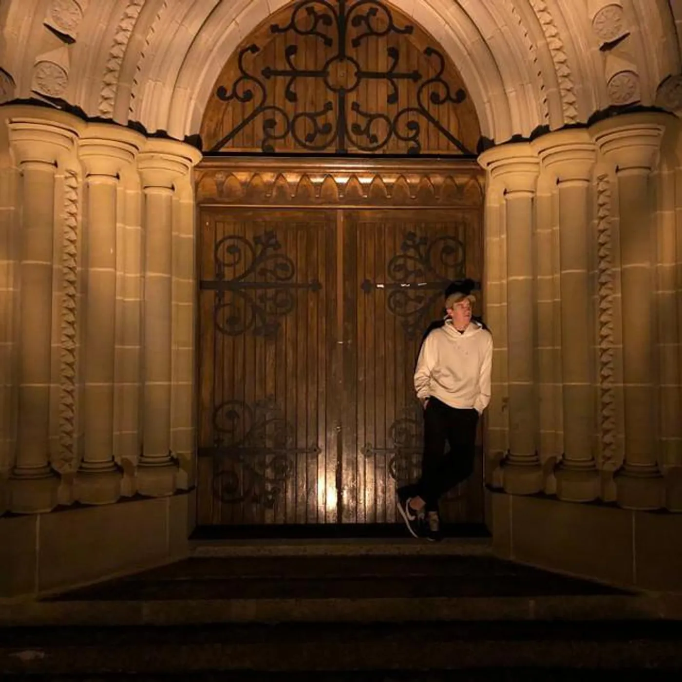 Ethan Hunter Music Brand Page