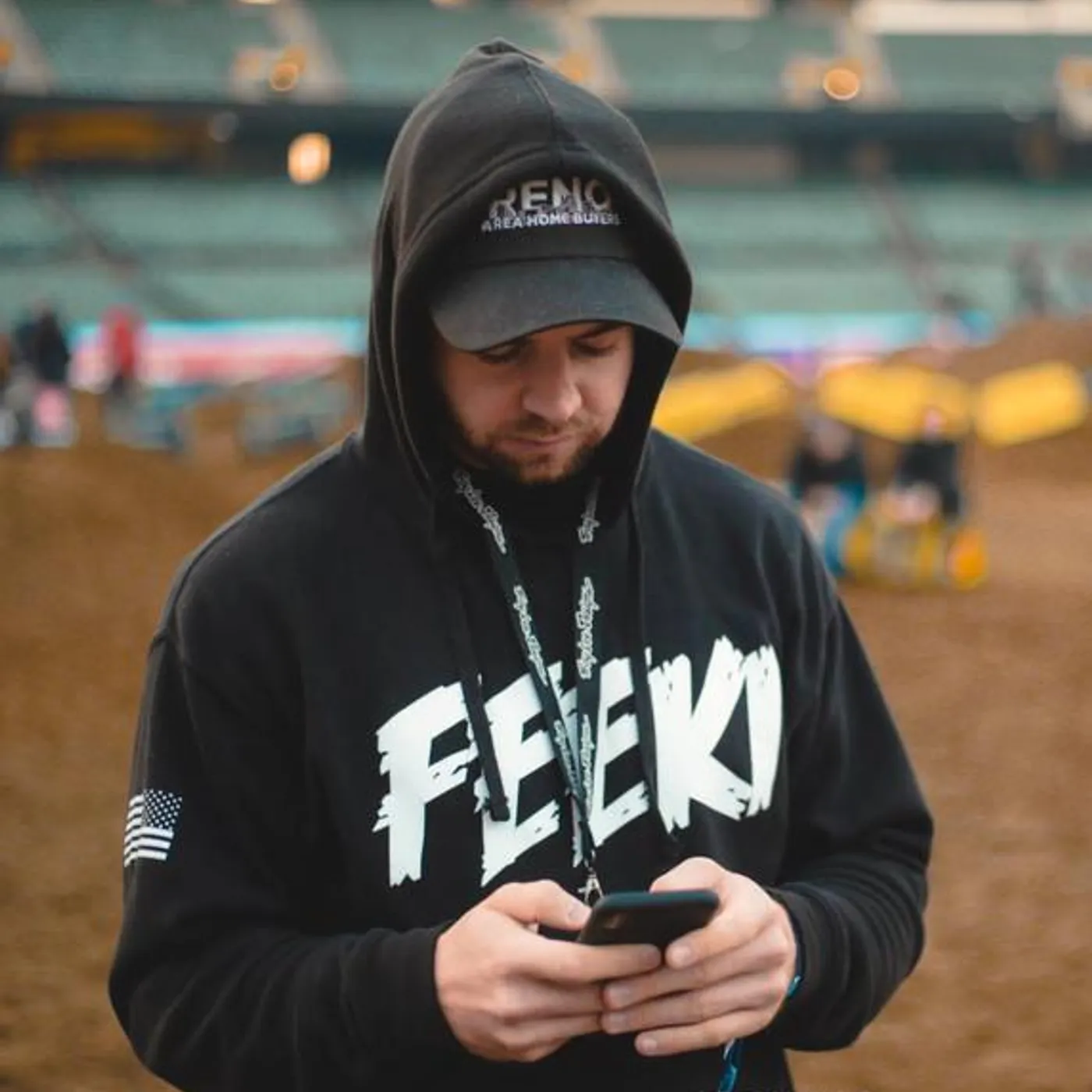 Feeki Brand Page