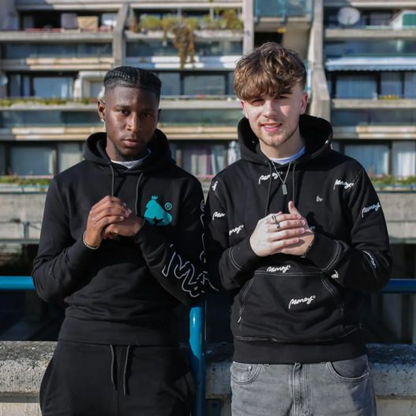 FLINTZ & T4YLOR