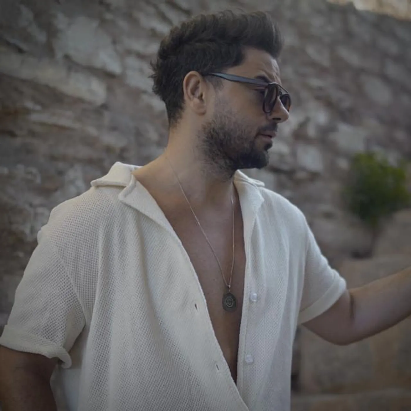 Gökhan Akar Brand Page