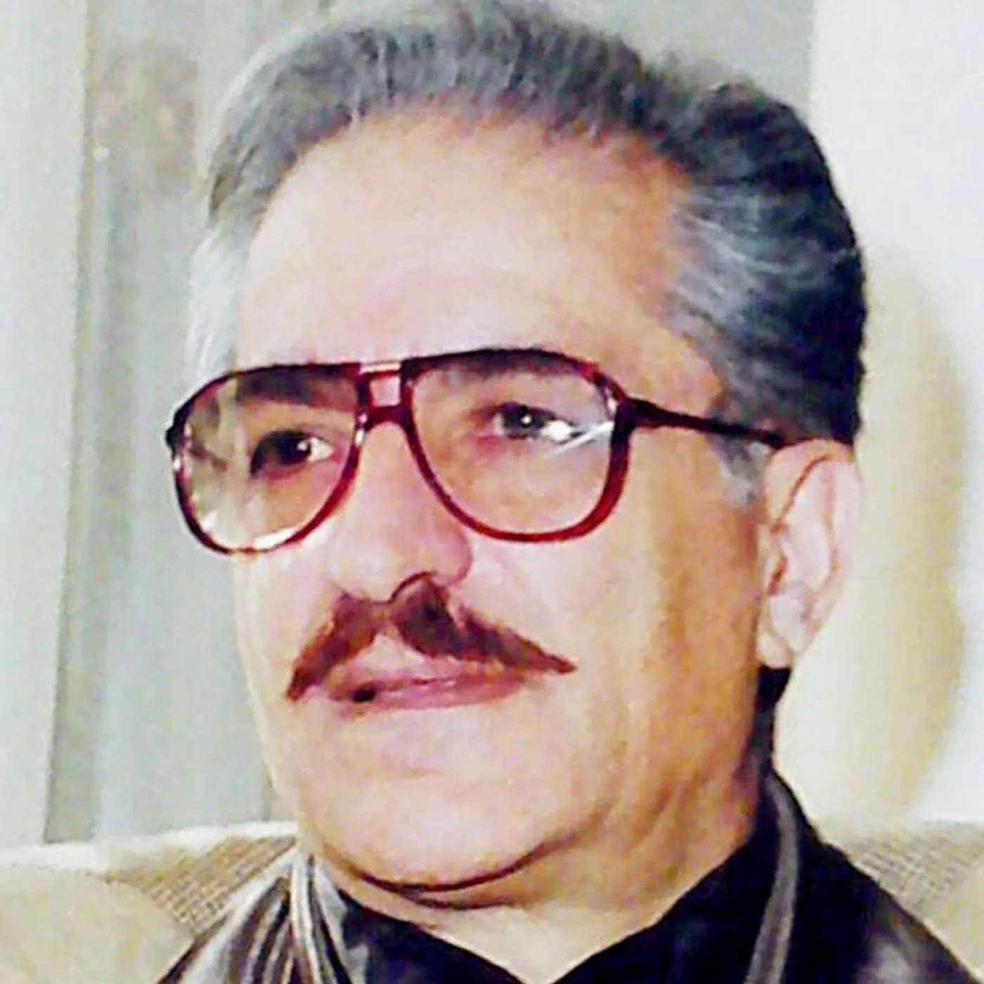 Kouros Sarhangzadeh