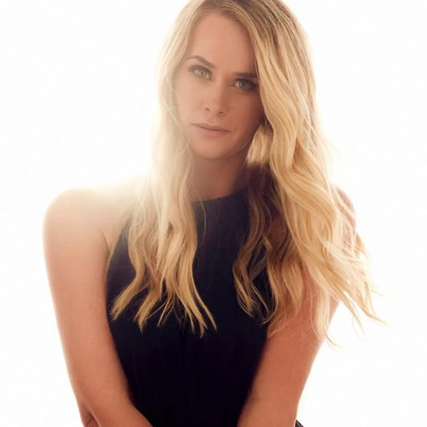 Kate DeAraugo
