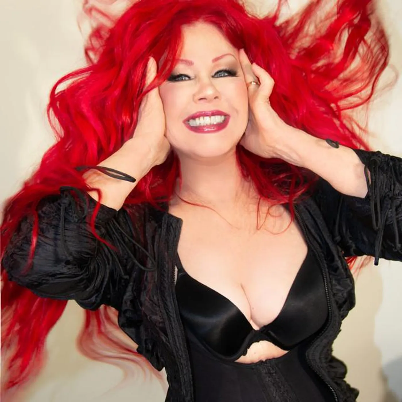 Kate Pierson Brand Page