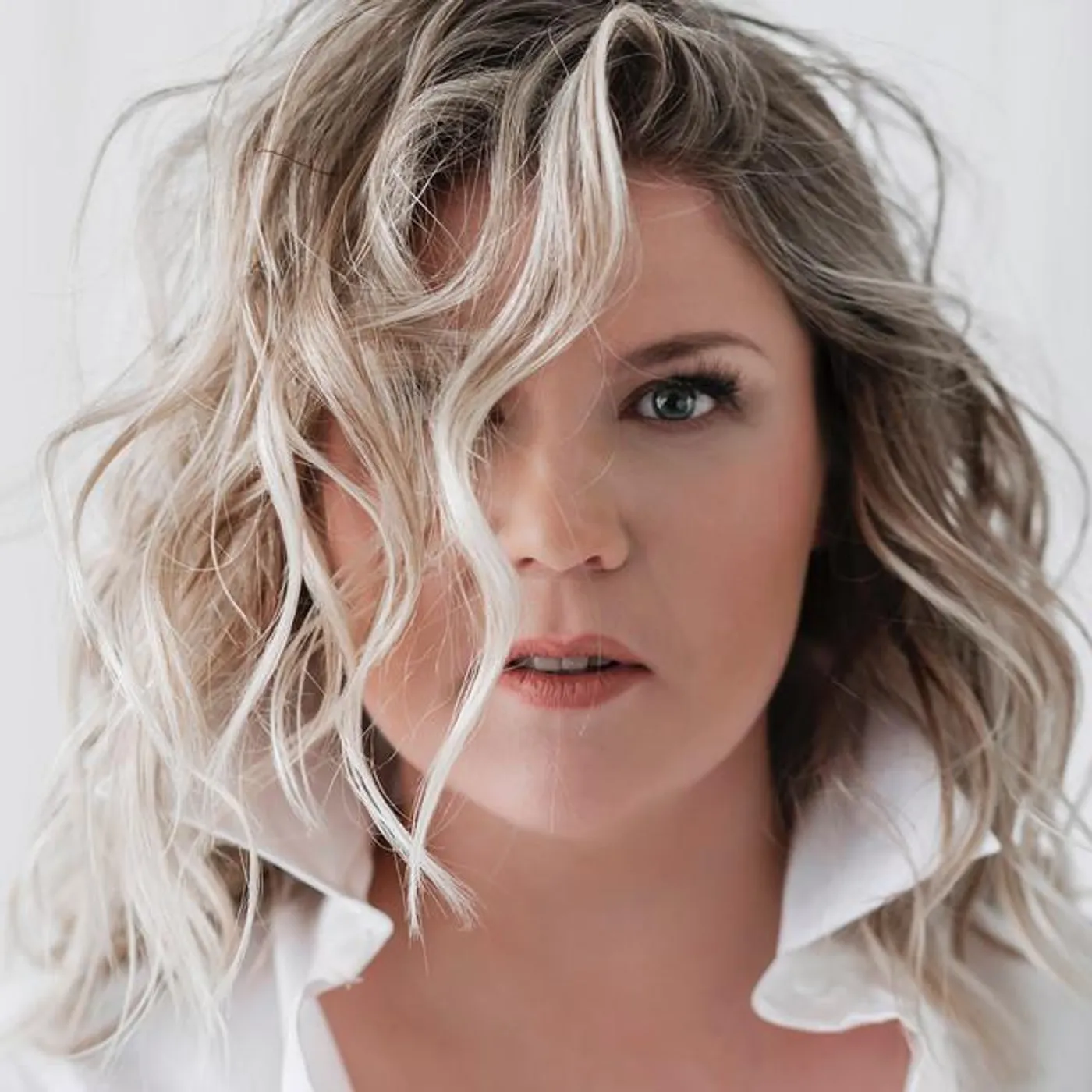 Katri Ylander Brand Page