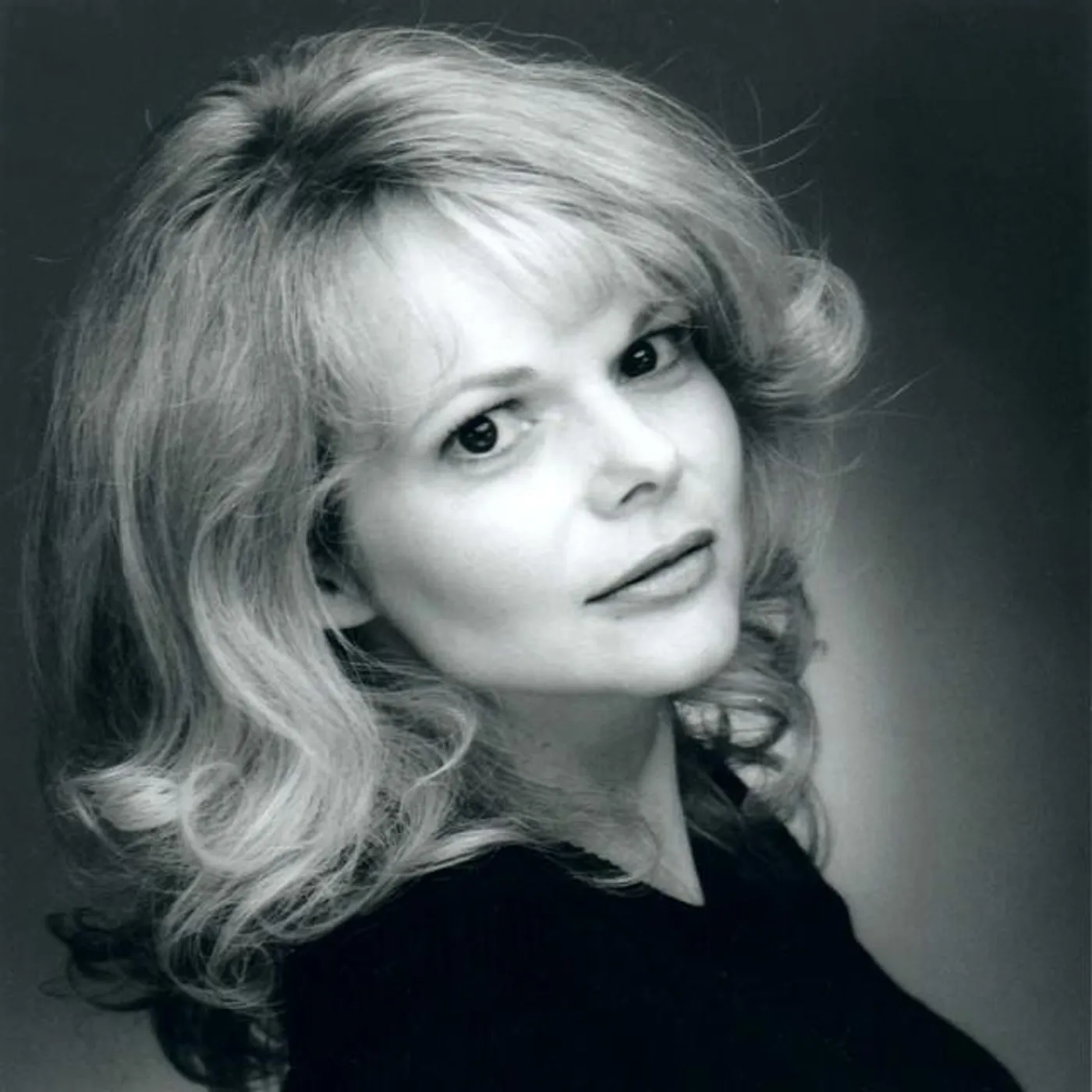Karen Davis Brand Page