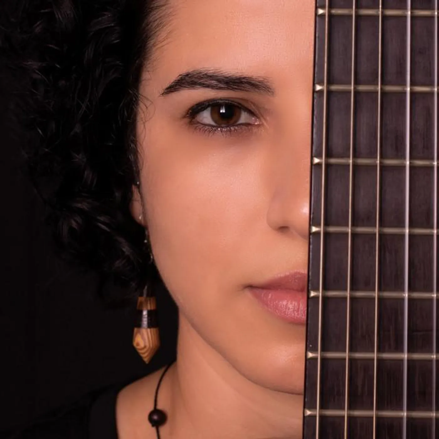 Kely Guimarães