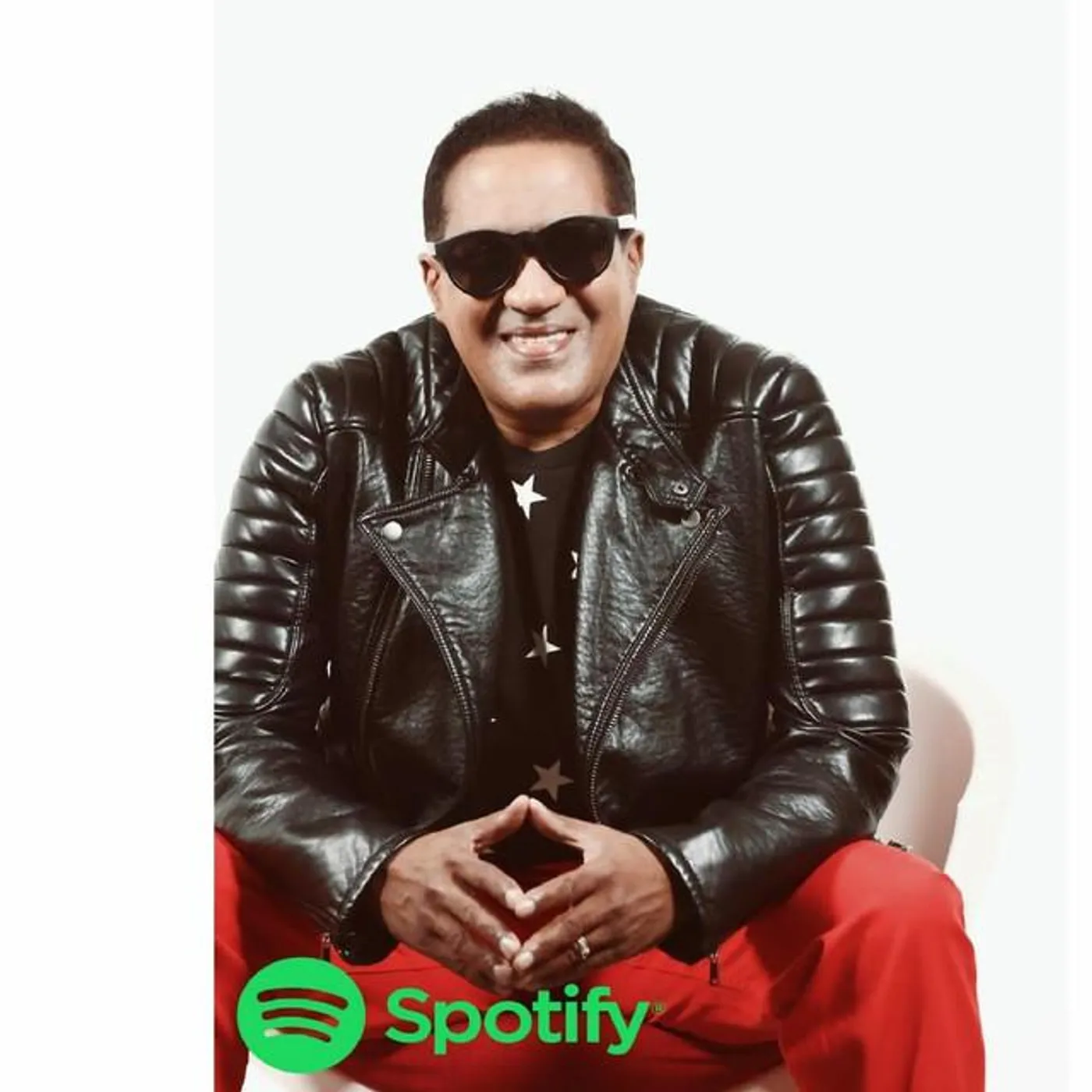 Kinito Mendez Brand Page