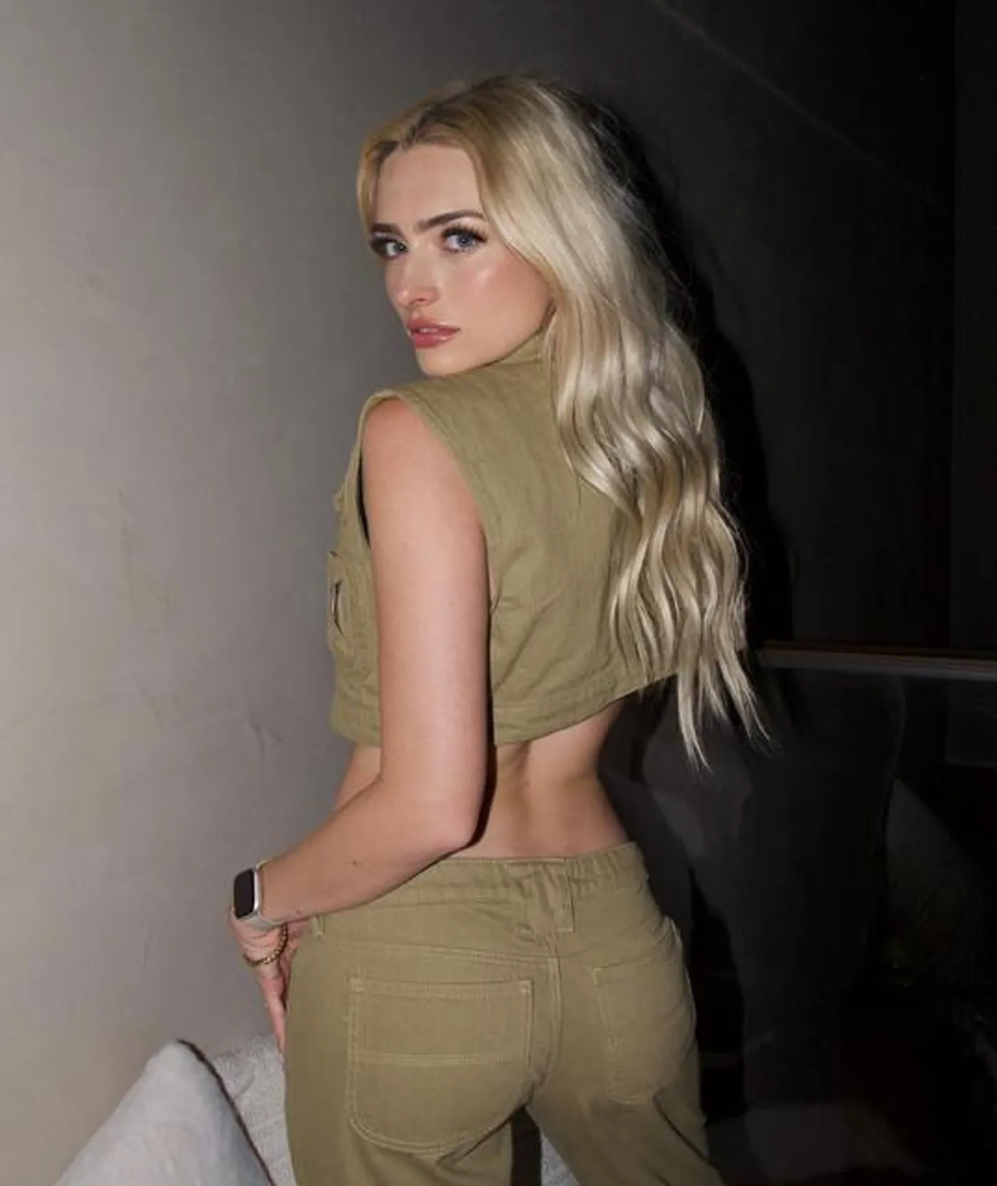 Kirsten Collins
