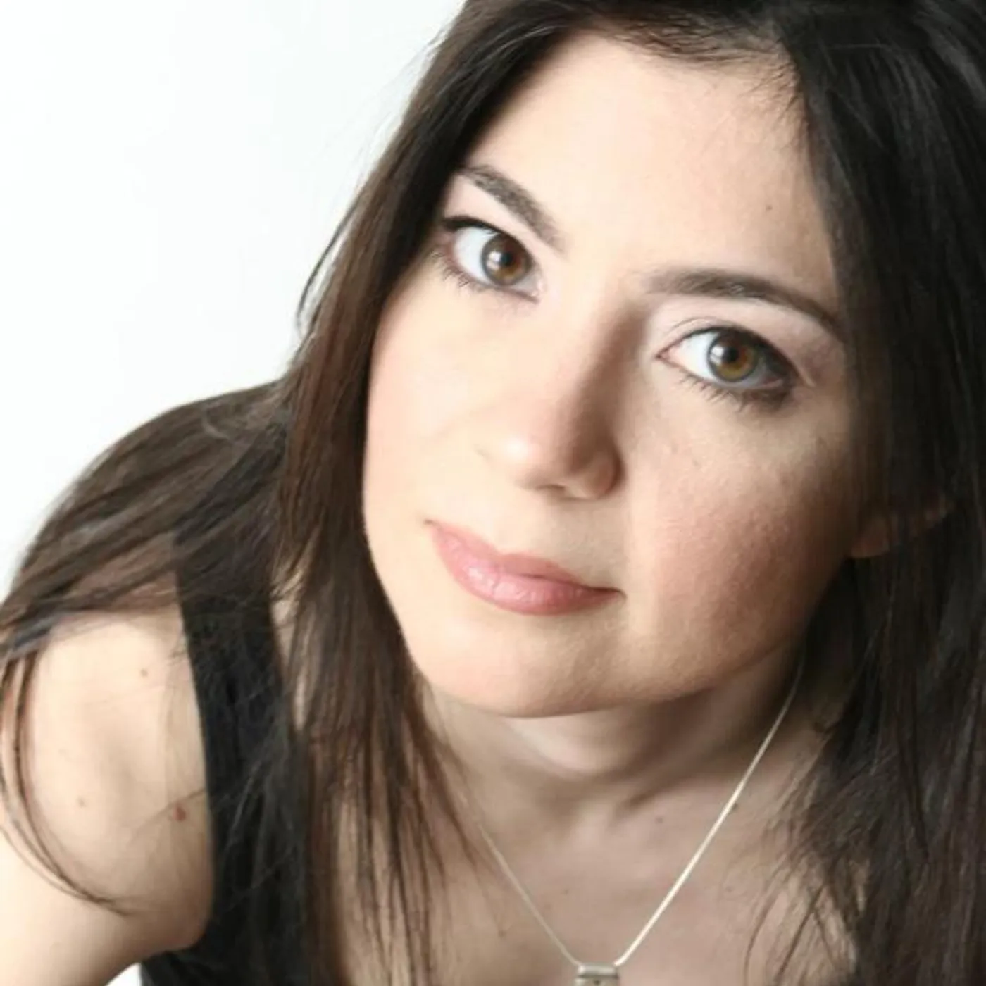 Kristen Cerelli Brand Page