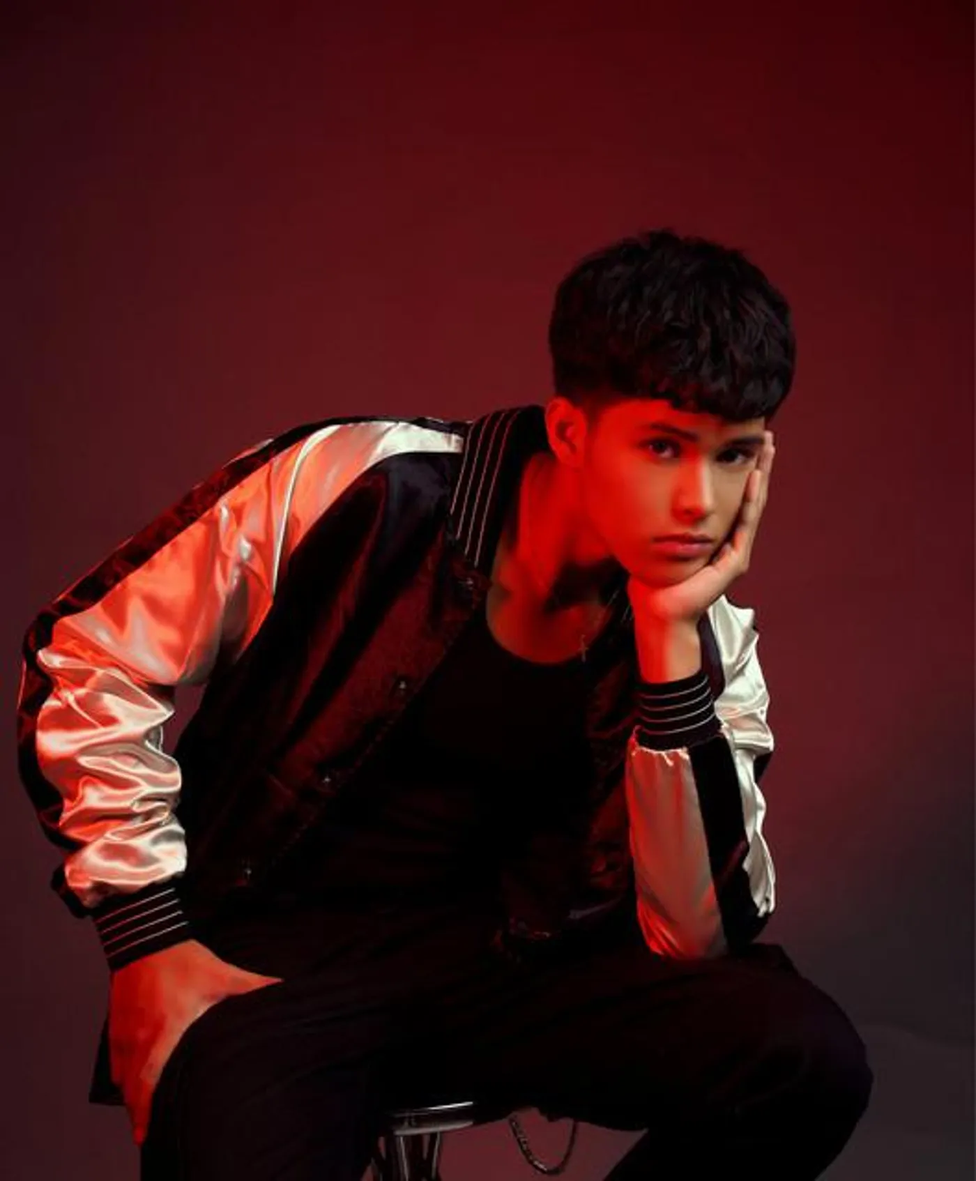 Kyle Echarri