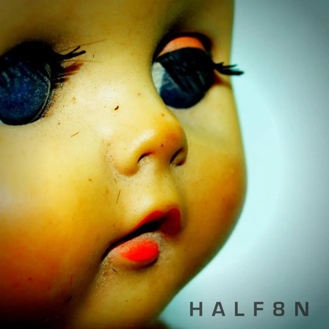 Half8n