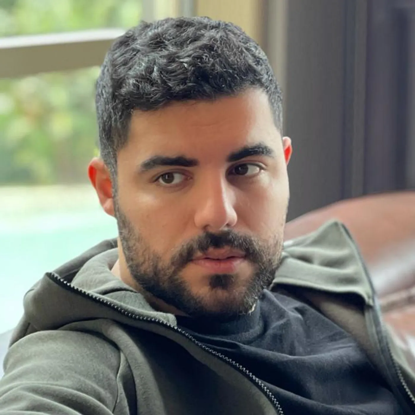 Hamed Baradaran Brand Page