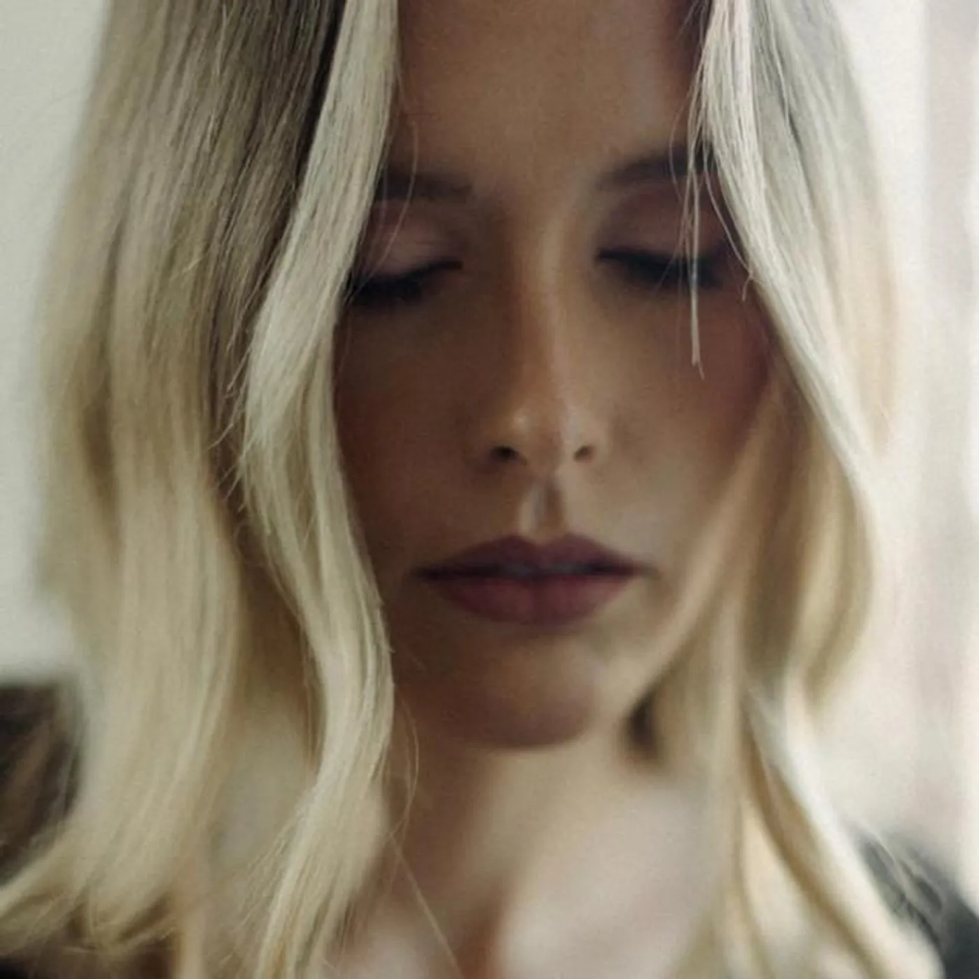 Hannah Huston Brand Page