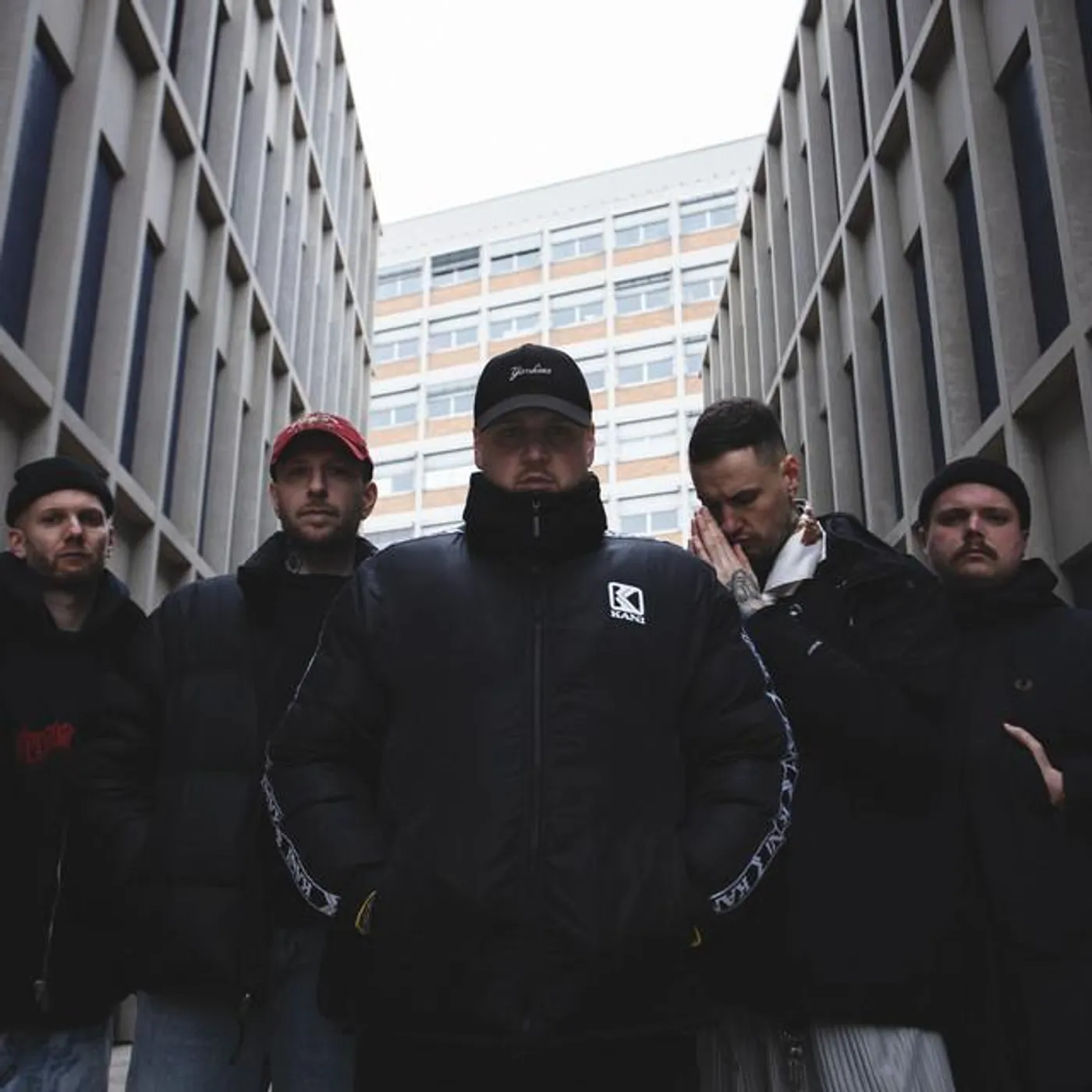 Harm/Shelter