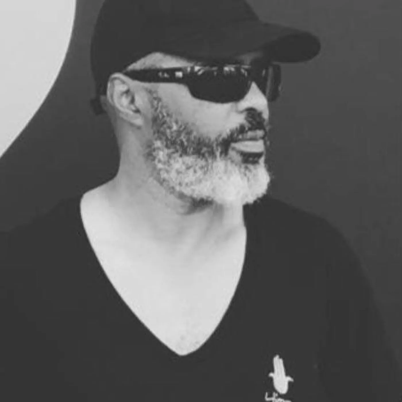 Hassan Hakmoun Brand Page