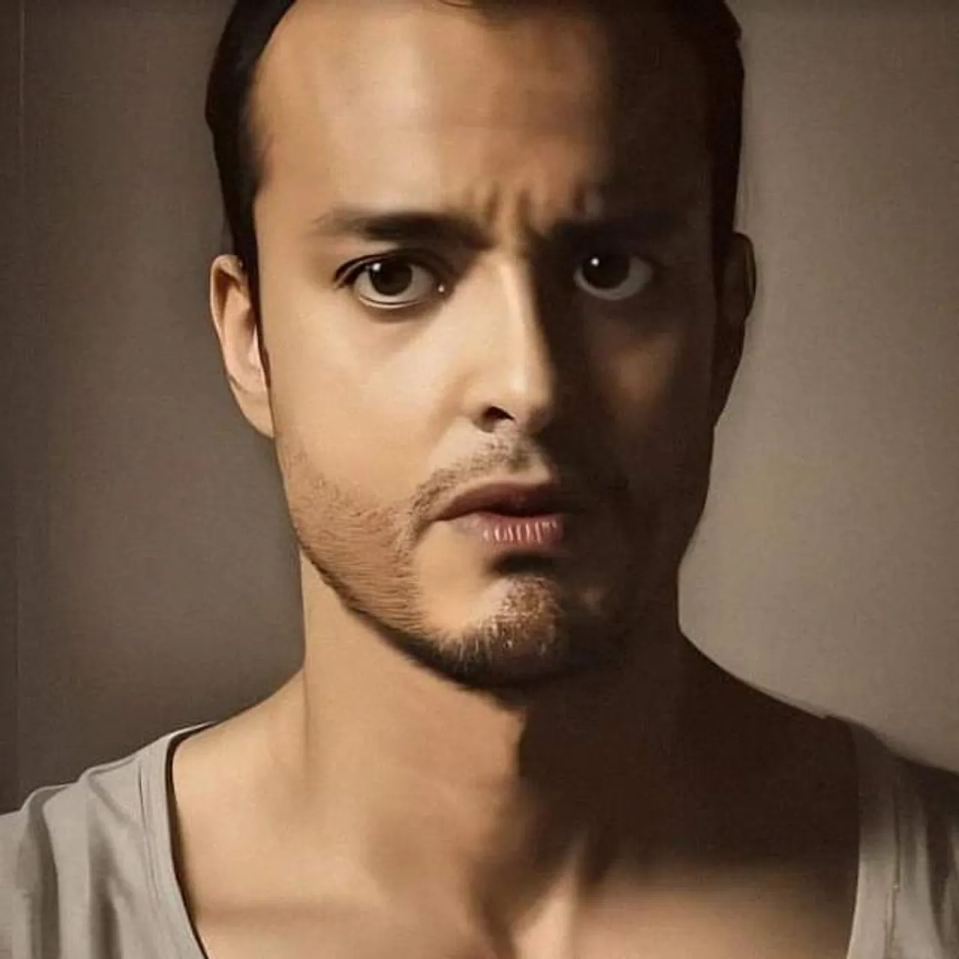 Henry Navarro Brand Page