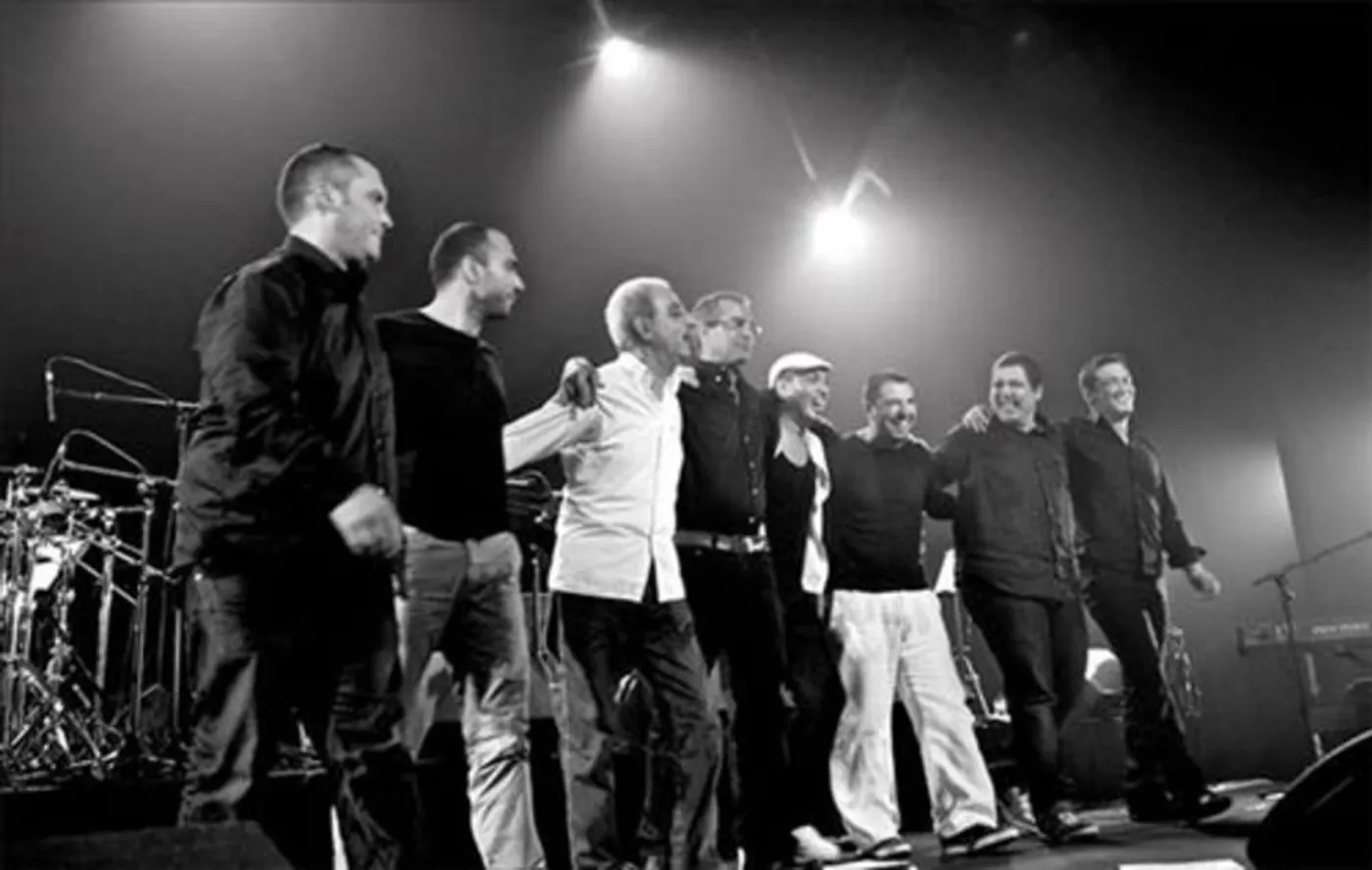 HK & Les saltimbanks