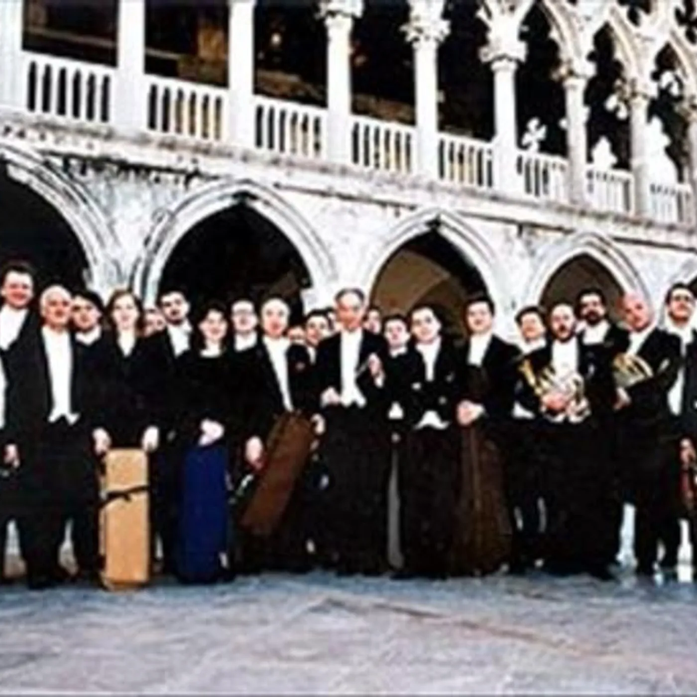 I Solisti Veneti Brand Page