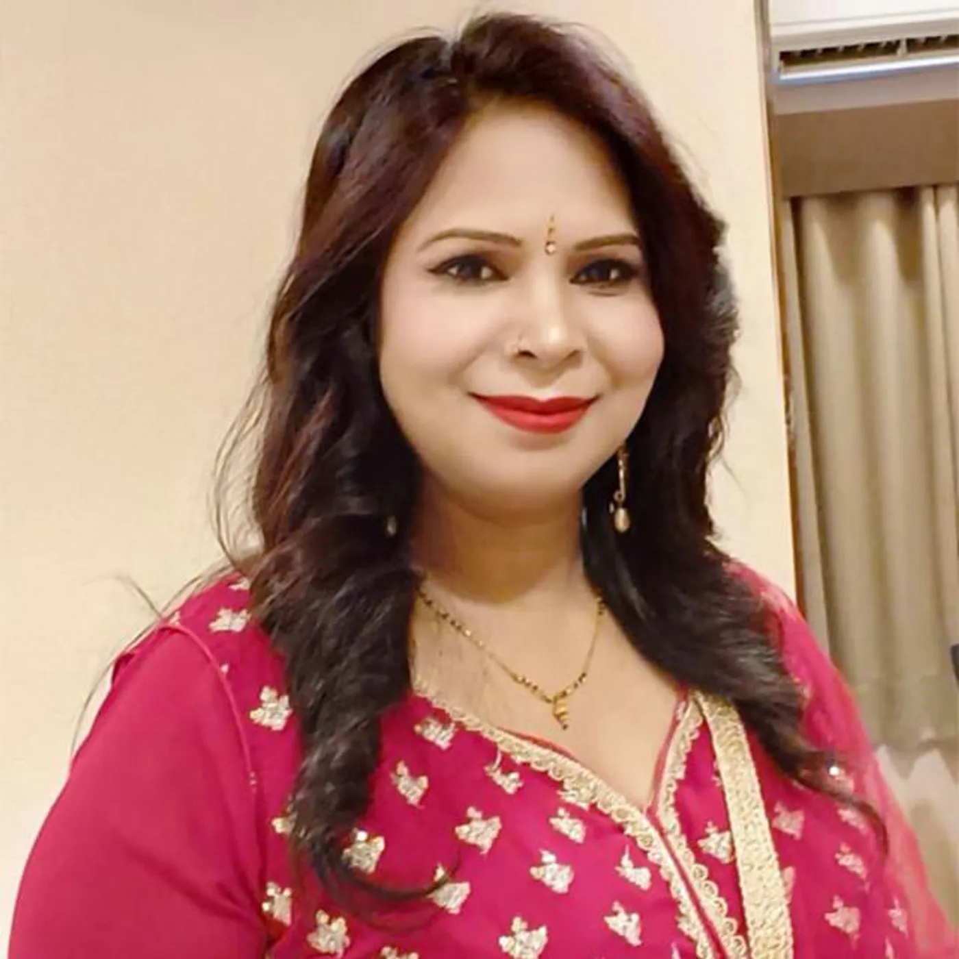 Indu Sonali Brand Page