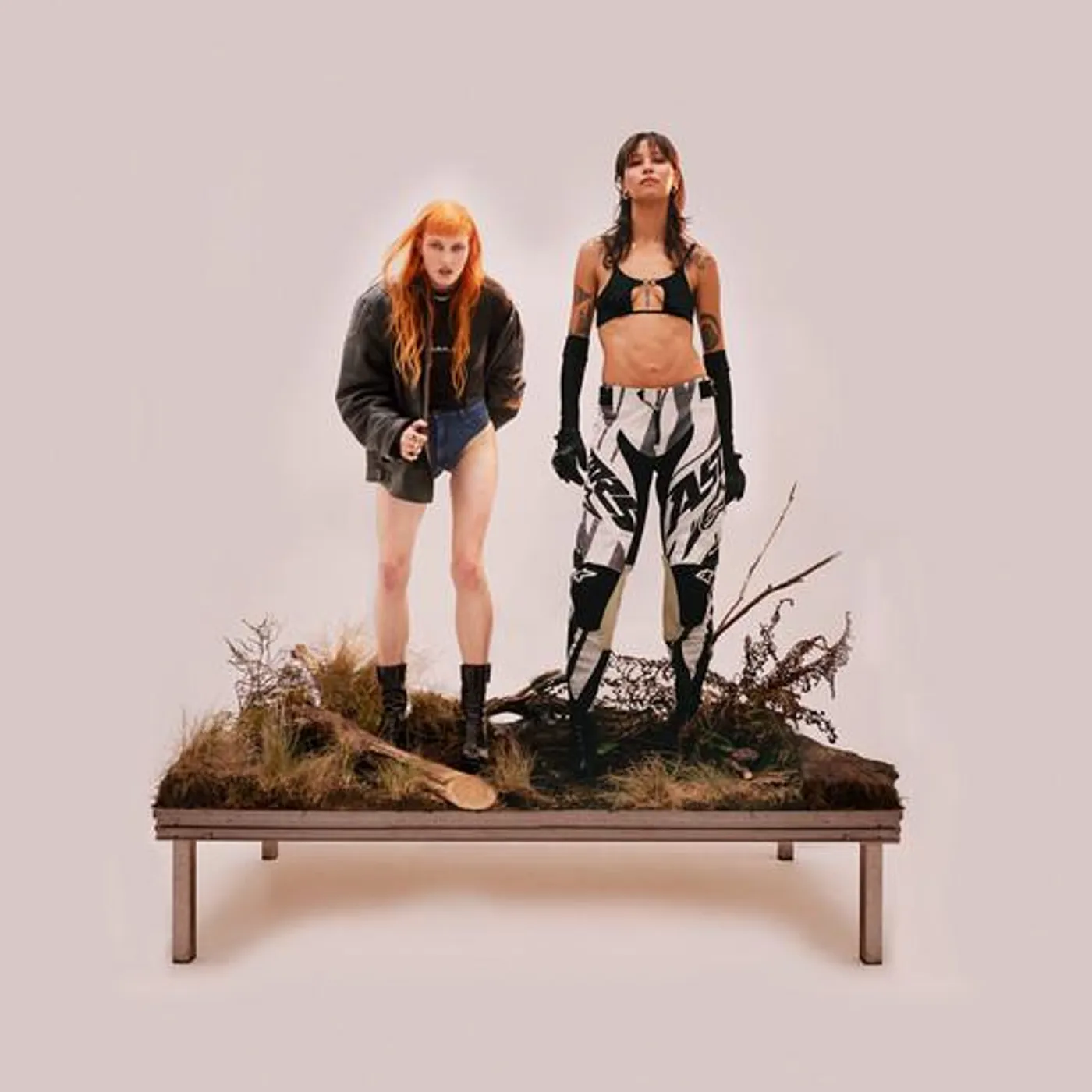Icona Pop Brand Page