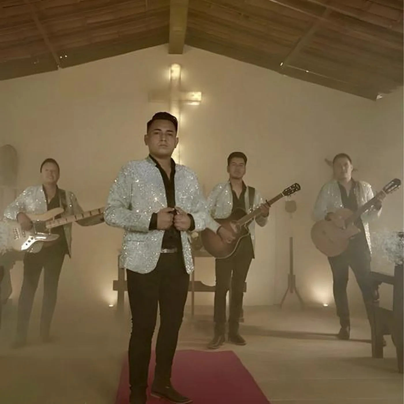 Isma Ortiz & Sierreños M.O.