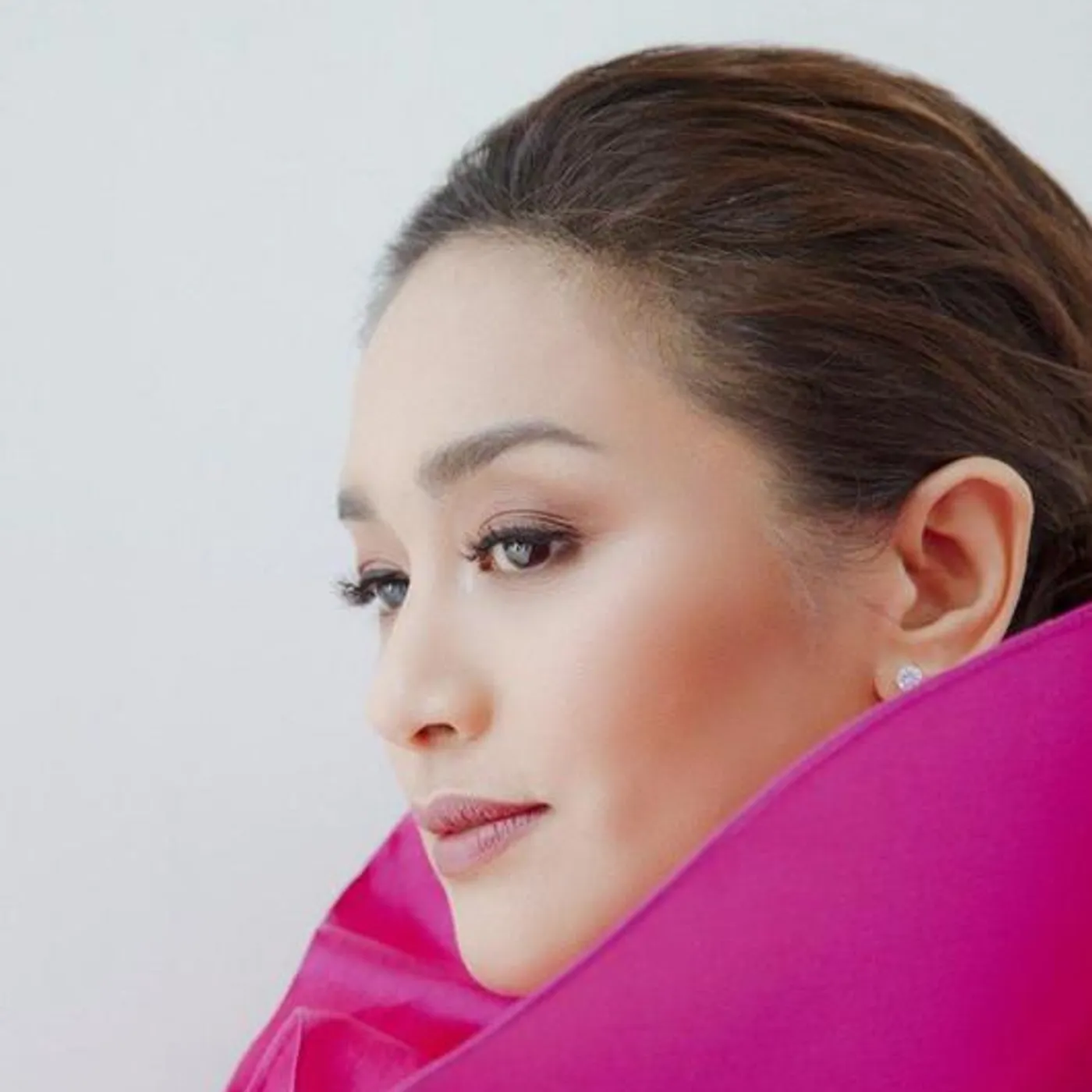 Joanna Ampil Brand Page