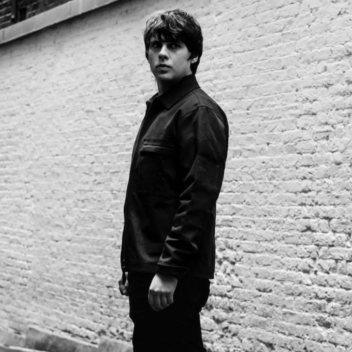 Jake Bugg Brand Page