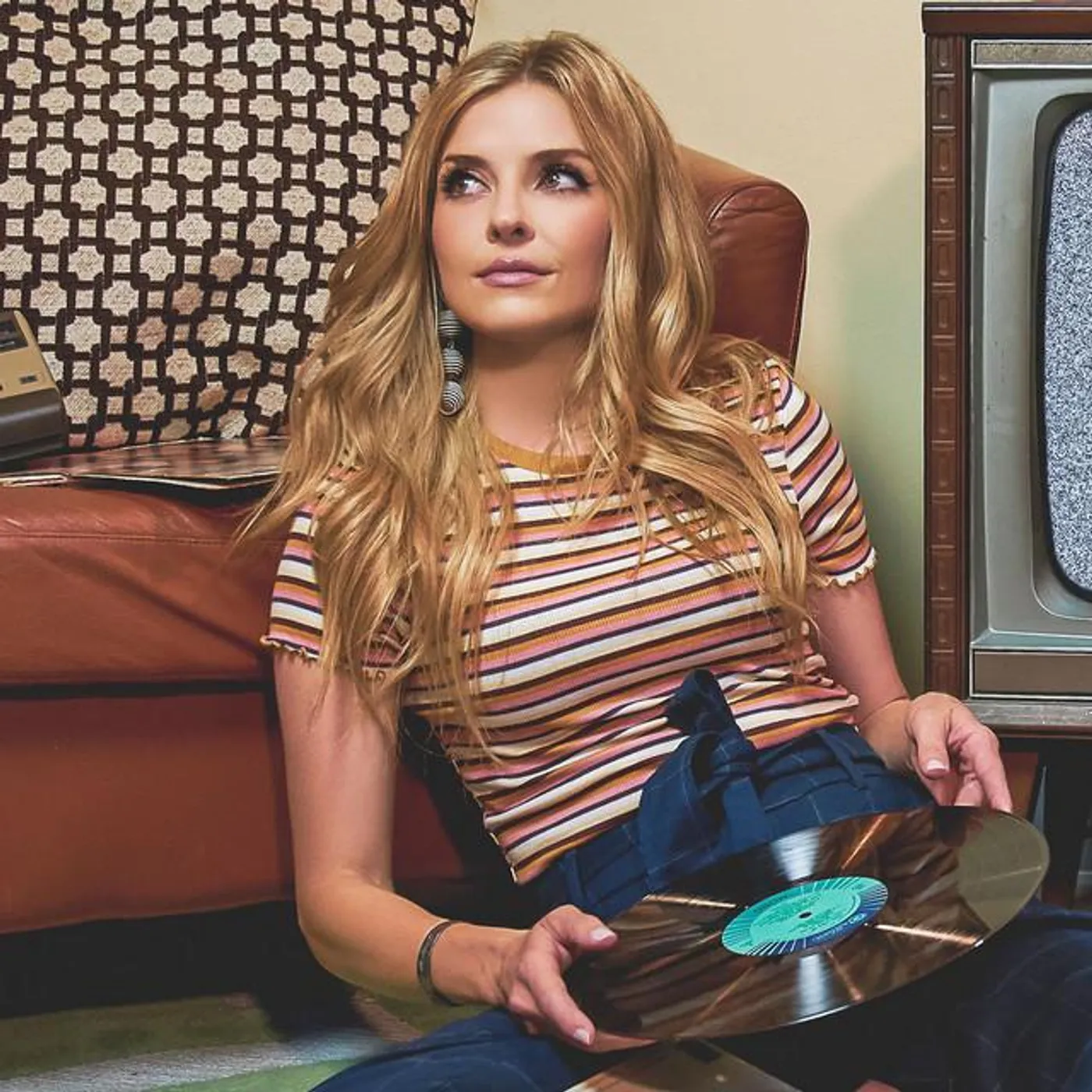 Jen Lilley Brand Page