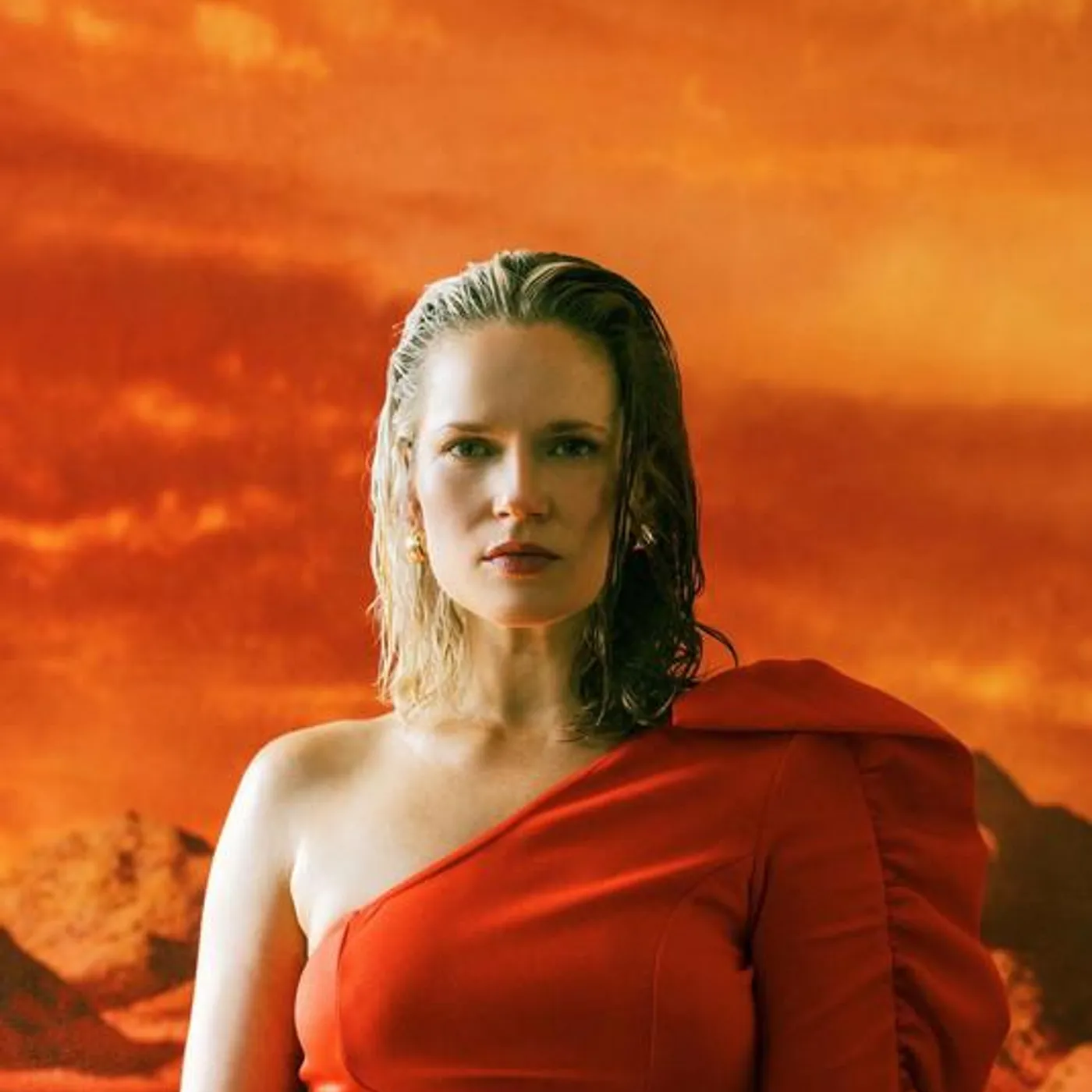Jennifer Hall