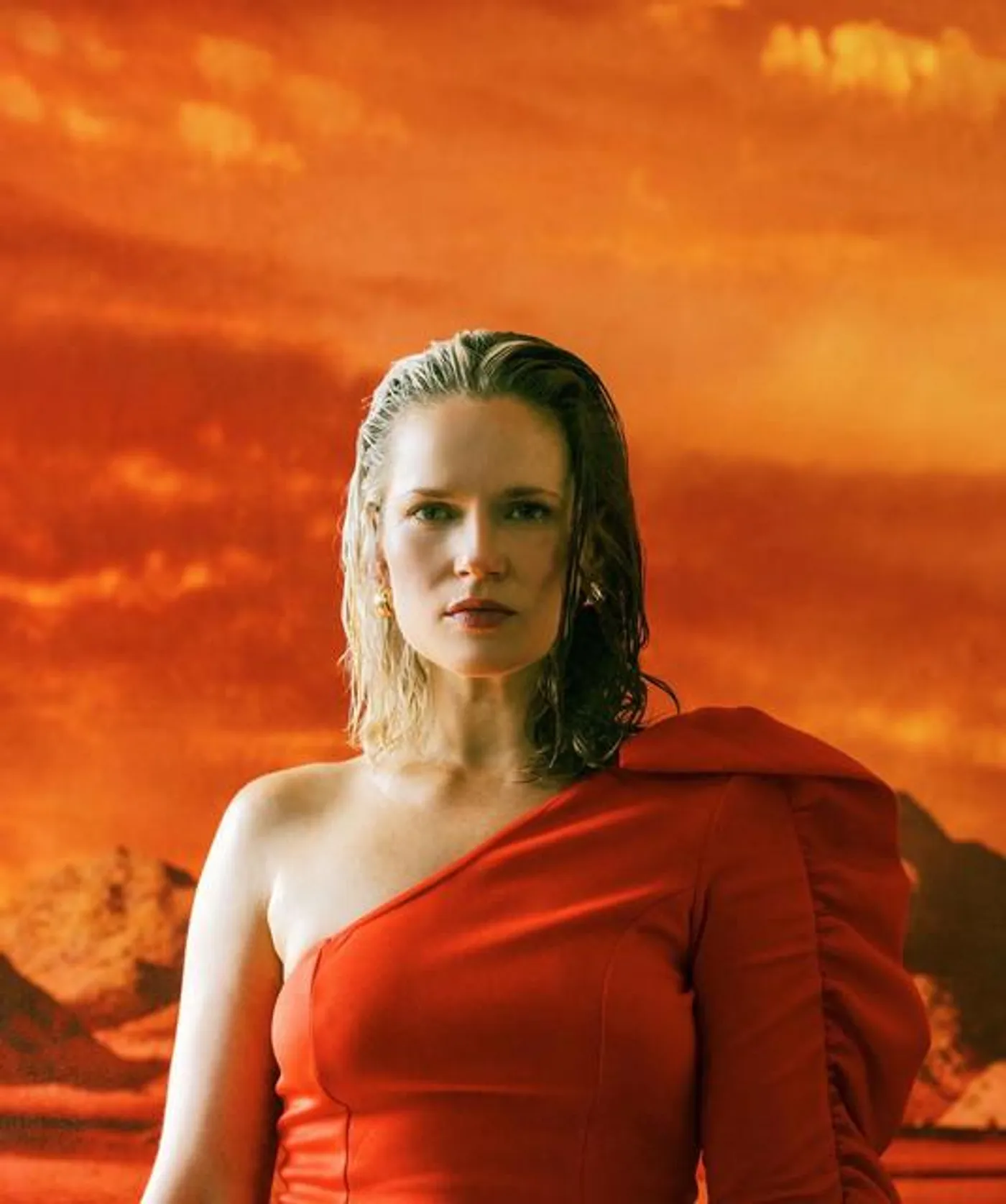 Jennifer Hall