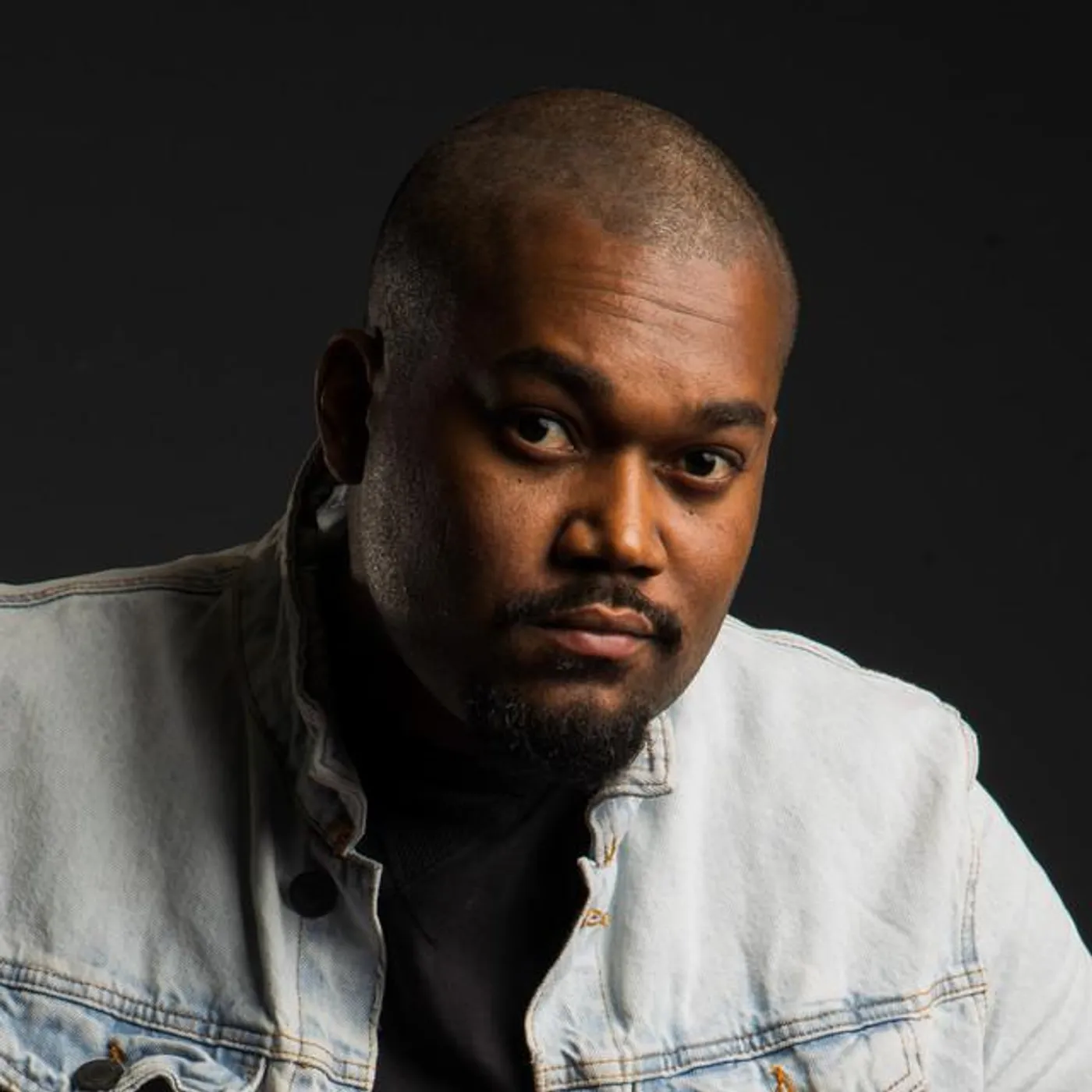 Jhour Bayron Brand Page